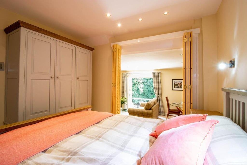 Riverside Knaresborough Ngoại thất bức ảnh